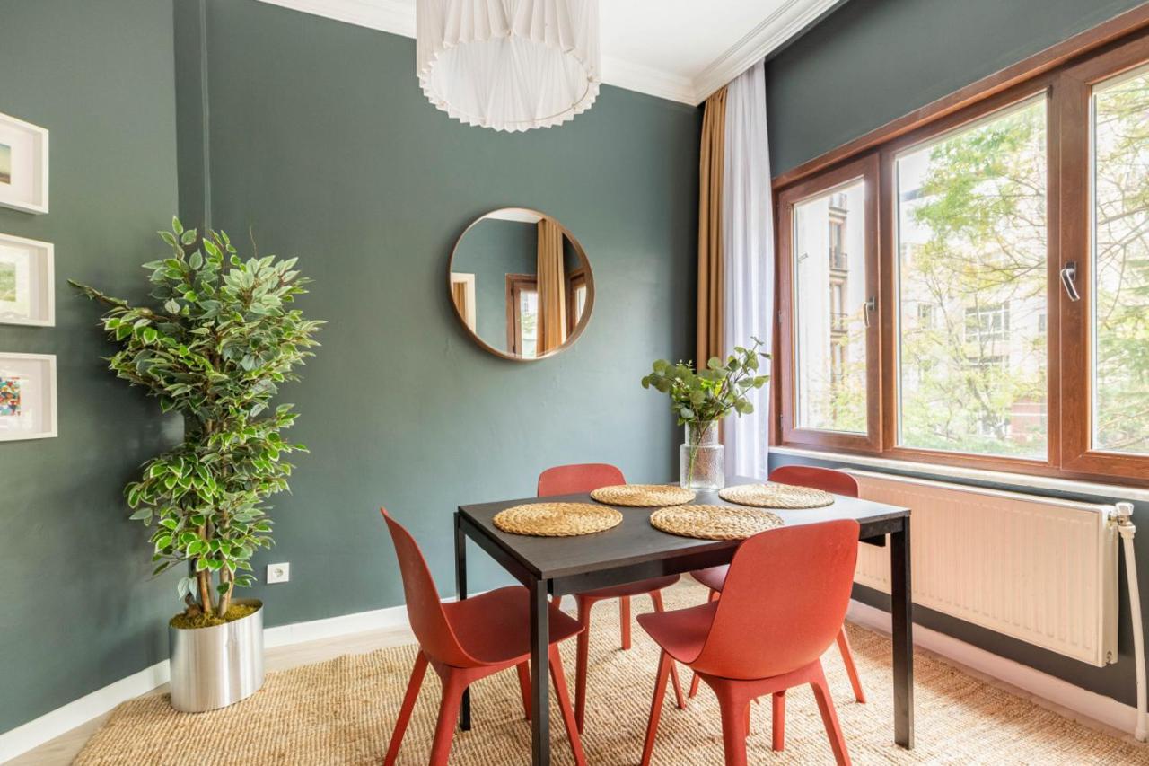 Stylish Flat With Excellent Location In Beyoglu Daire *